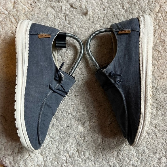Hey Dude: Women's 'Wendy' Chambray Canvas Upper Slip On Loafer Sneakers Sz 7 - Picture 4 of 9